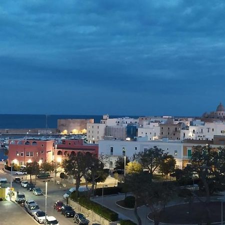 La Casa Di Gino Appartement Monopoli Buitenkant foto